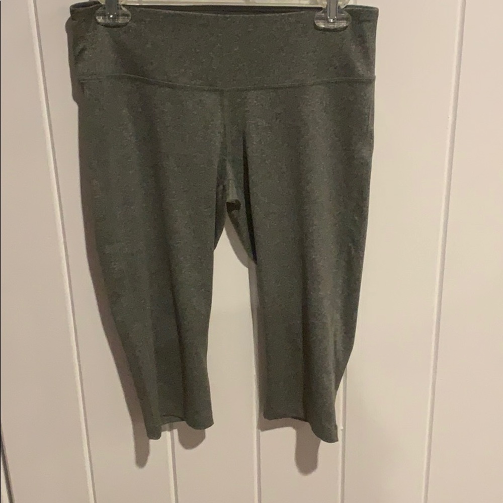 New Balance work out capris size M